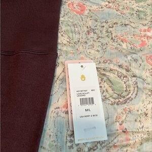 Spiritual Gangster set M/L amor crop tank and legging new w/tags